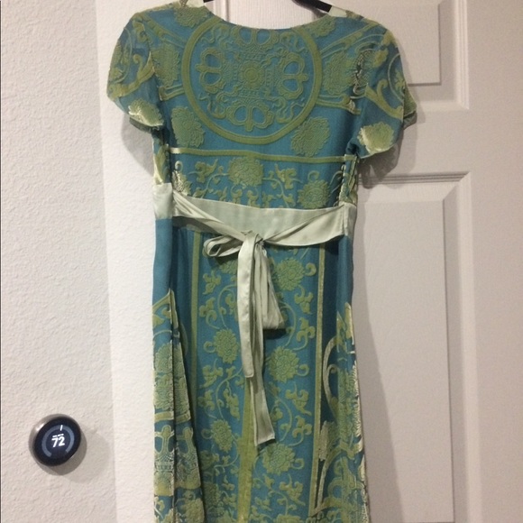 Oriental inspired silk dress with velvet overlay - Picture 2 of 3